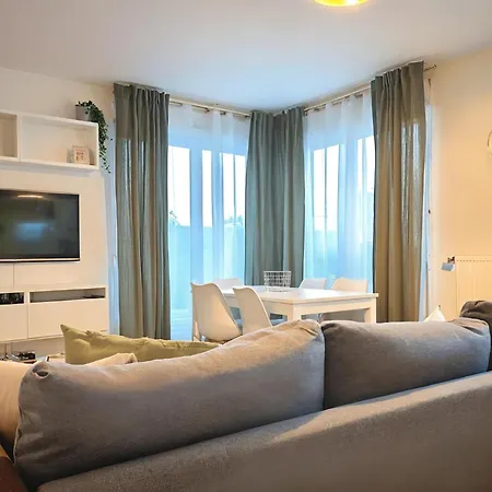 Escale Horizon 2 Bedroom Near Orly Airport